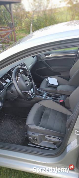 Sprzedam Volkswagena golfa 7 2018 podgrzewane fotele Tylice