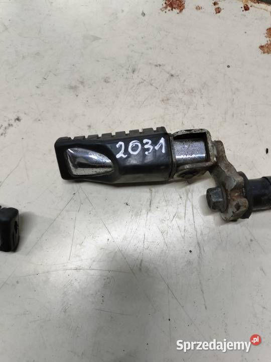 Podnóżki pasażera Kawasaki GPZ 500 Łubno