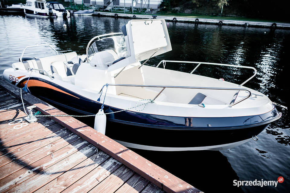 ŁÓDZ MOTOROWA 530 SPORT SILNIK 115 z przyczepą