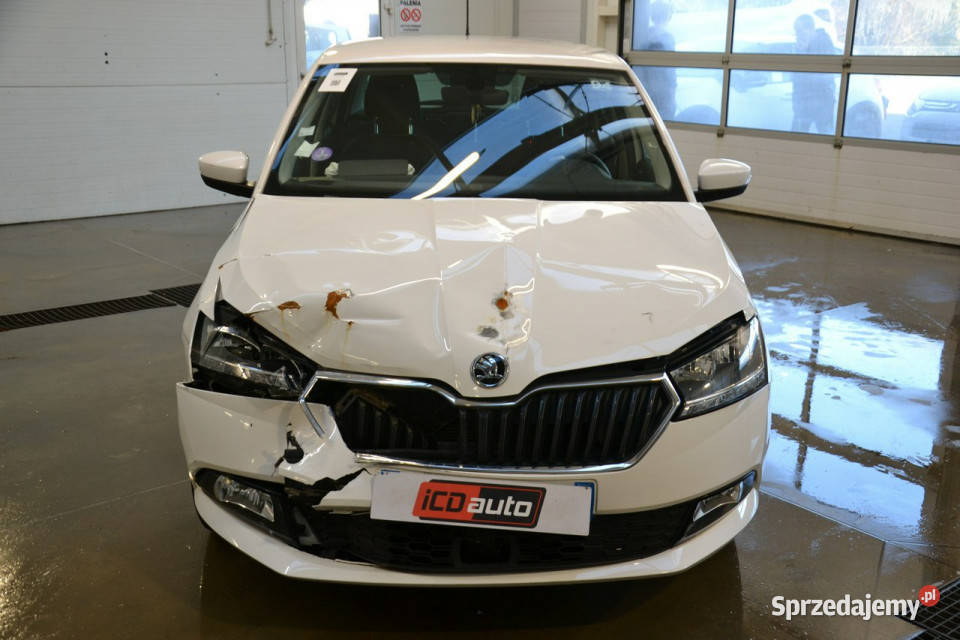 koda Fabia edition 10 mpi benzyna 75 klima ledy Fabia Kęty