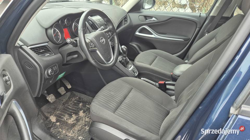 ZAFIRA 14 140 7 OSOBOWA OPŁACONA BEZWYPADKOWA kurtyny powietrzne Rzeszów