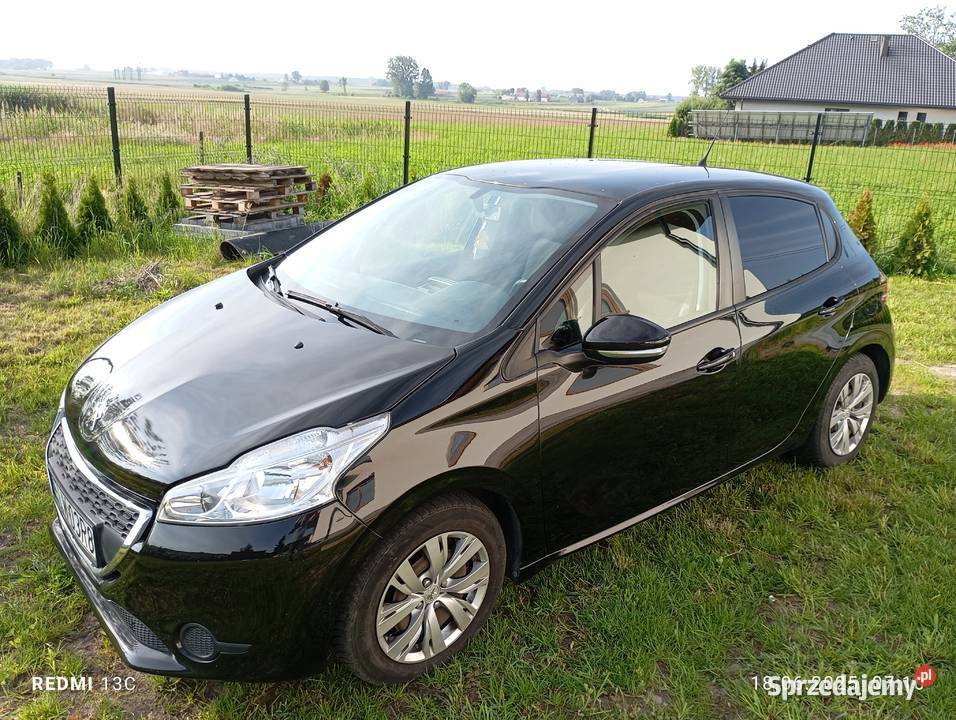 Peugeot 208 2012r 16 ehdi 92 5drzwiowy hatchback Łódź