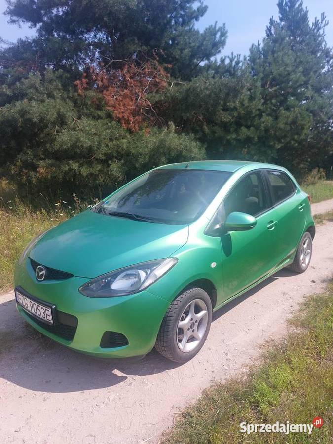 Mazda 2 14 benzyna 2009 r Mazda Bełdów