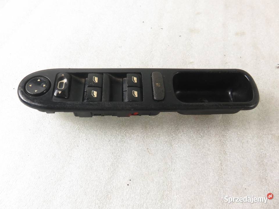 PANEL SZYB PEUGEOT 307 96531124XT