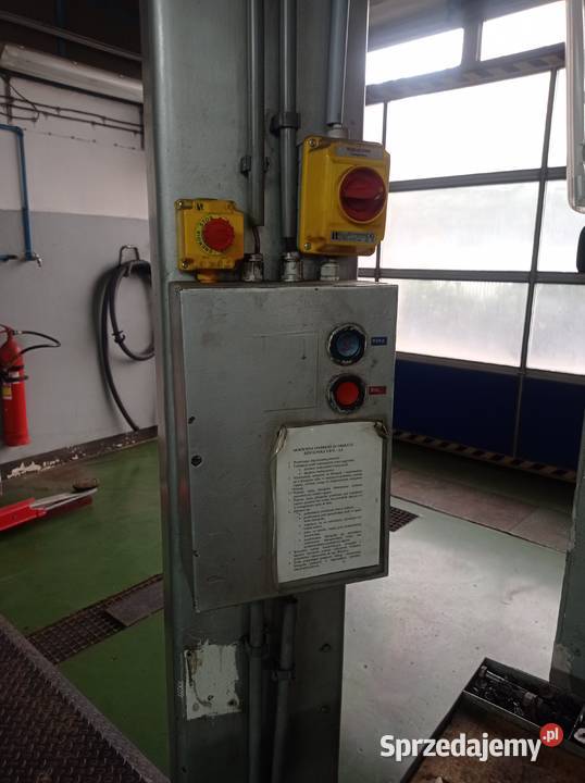 Podnosnik dwukolumnowy CAR LIFT ostrów 25T Warszawa