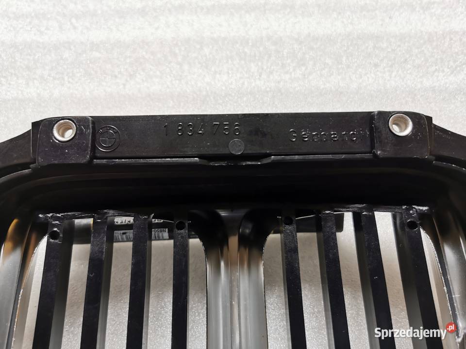 Atrapa Grill Środkowy Nerka BMW 3 E21 Wyszków
