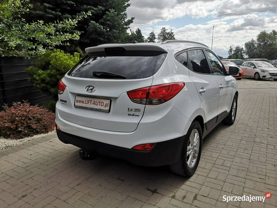 Hyundai ix35 17 CRDI Klimatyzacja Sensory Alu 17 elektryczne lusterka Strzegom