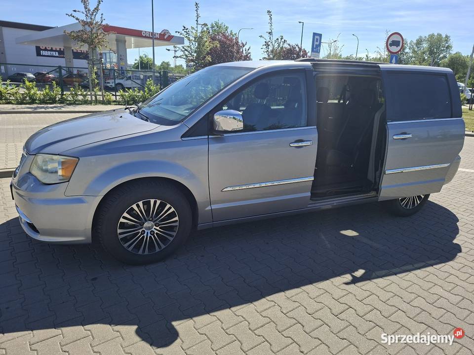 CHRYSLER TOWN COUNTRY LIMITED 2013R 36 LPG FULL kupiony w Polsce Wrocław sprzedam