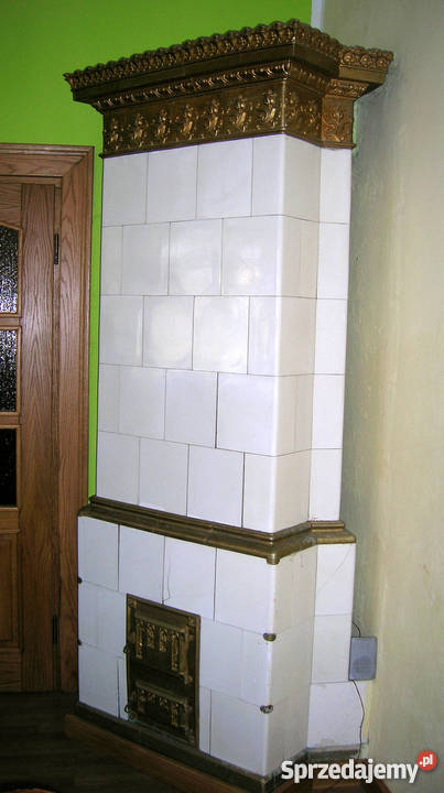 Poniemiecki piec kaflowy Piotrowice