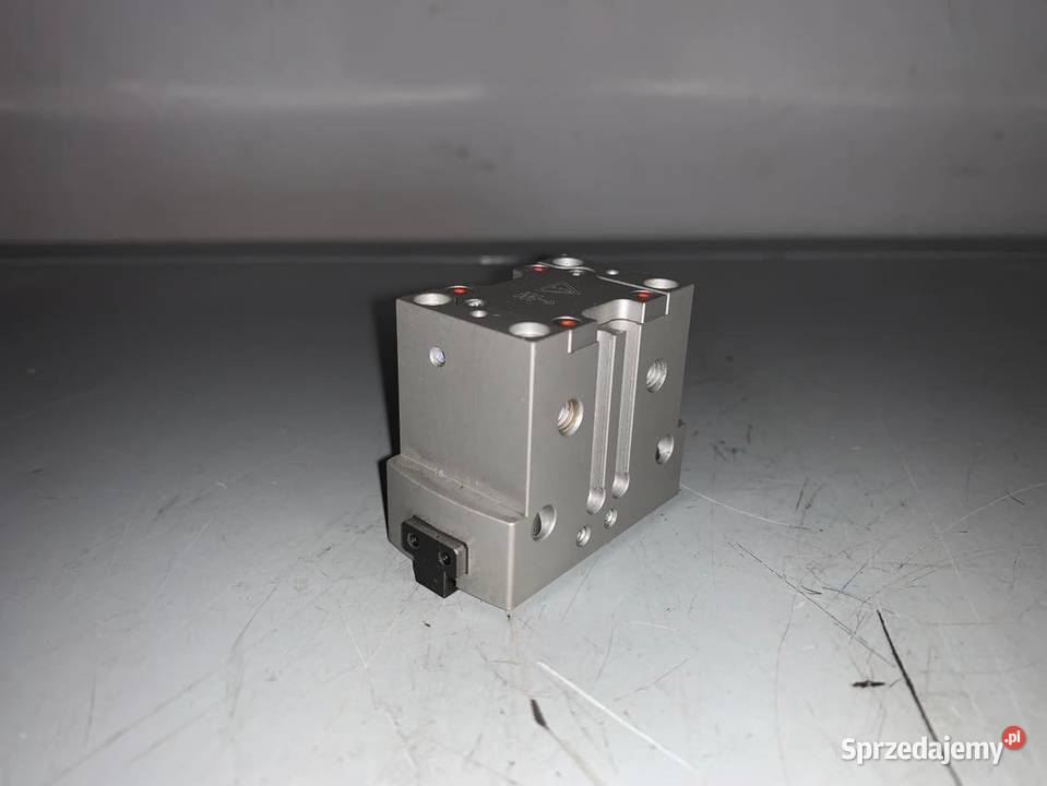 Festo HGPT16ABFG1 560196 parallel gripper Warszawa