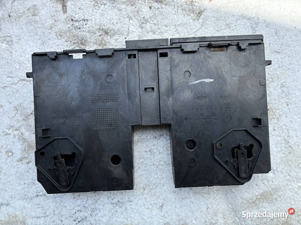 Panel Schowek Kosnoli Awaryjnych Volkswagen Wisznice sprzedam