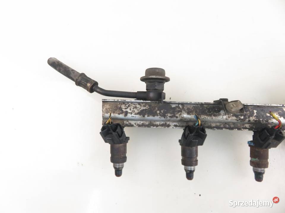 LISTWA WTRYSKOWA HONDA CRV I 20 16V B20B3