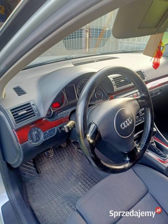 Audi A4 b6 quattro welurowa tapicerka A4
