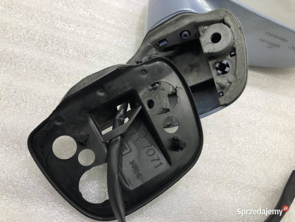 LUSTERKO PRAWE SUZUKI LIANA 3 PIN EU 0110