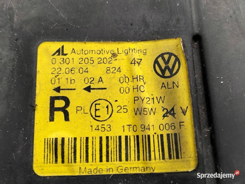 LAMPA PRZÓD PRAWA EU 1T0941006F 0301205202 VW świętokrzyskie