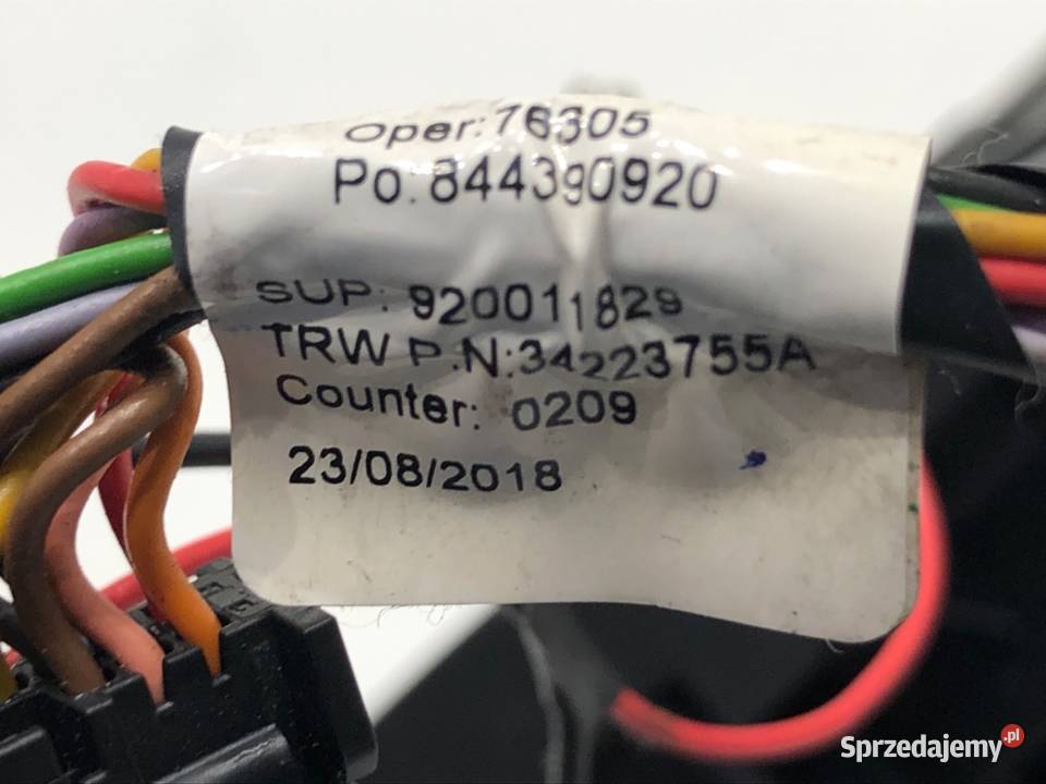 PRZEŁĄCZNIKI KIEROWNICY FORD ECOSPORT osobowe podkarpackie