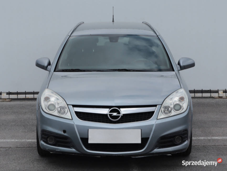 Opel Vectra 19 CDTI relingi dachowe Vectra