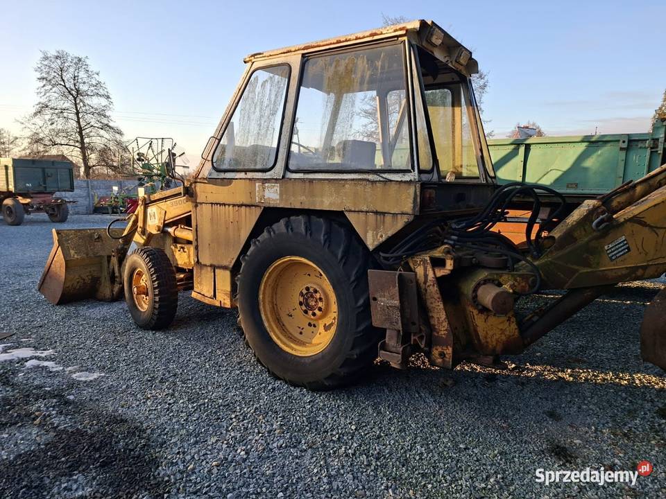 Koparko ładowarka IHC 3500 Bolesławiec sprzedam