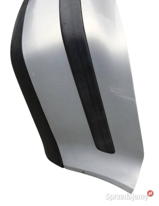 ZDERZAK TYŁ TYLNY VW BORA SEDAN LB7Z SREBRNY Zderzaki