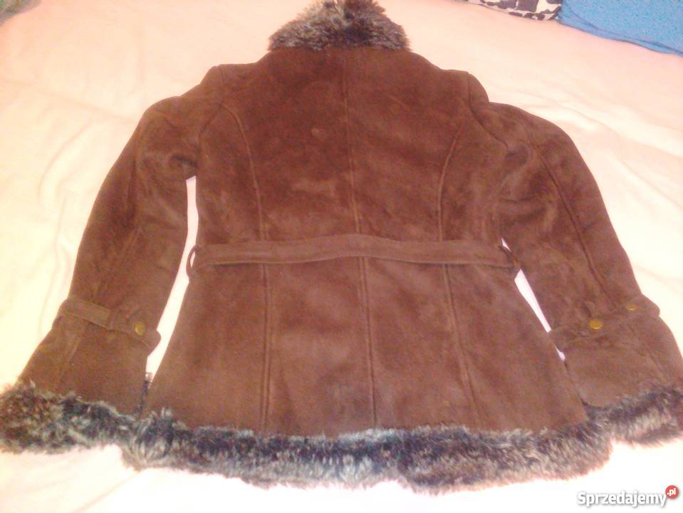 Kożuszek brązowy krótki z zawiązywanym paskiem Bez wzoru Kurtki i płaszcze sprzedam