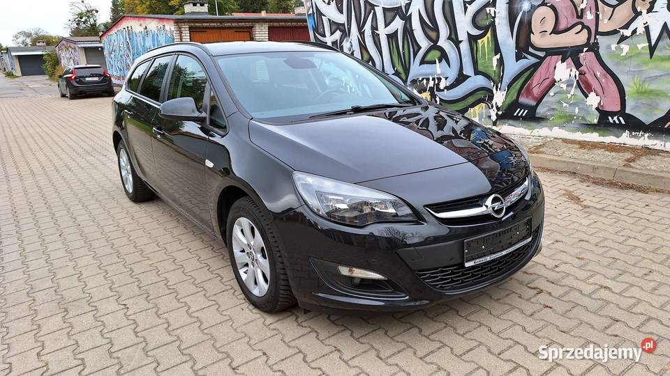 Opel Astra 14 Benzyna 2015 kamera cofania Zamość