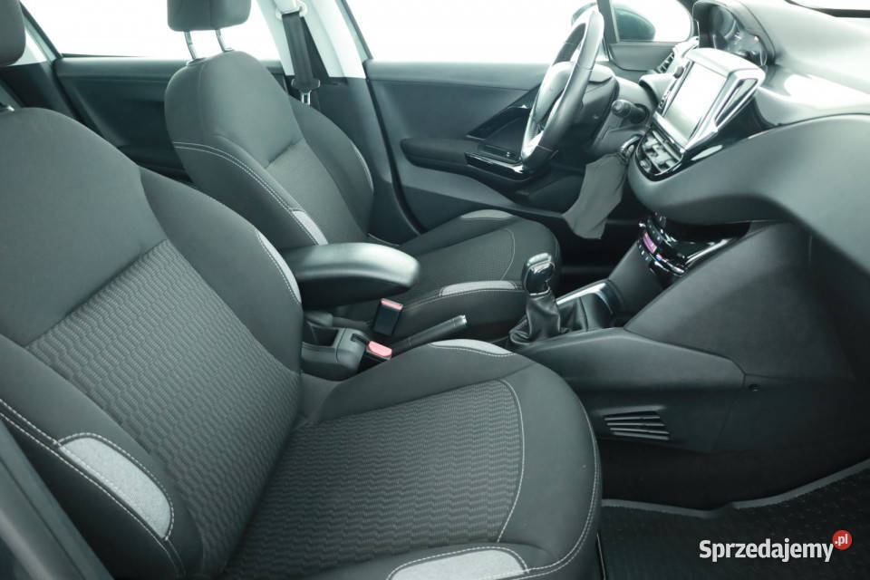 Peugeot 208 12 PureTech Piaseczno