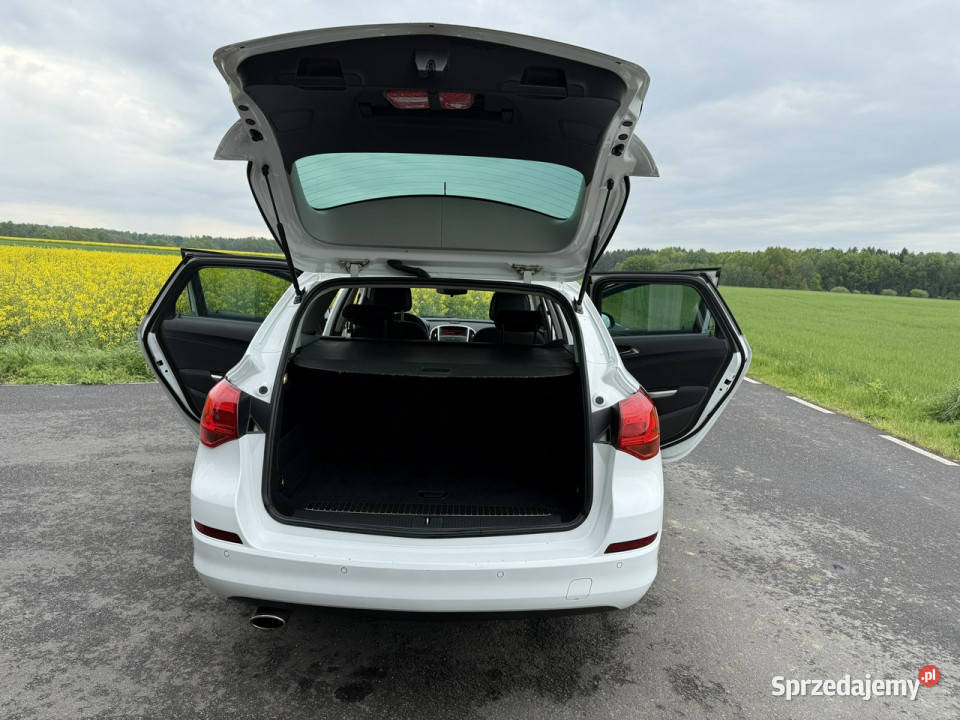 Opel Astra 14 benz Turbo 140 Zadbany możliwa zamiana Ocice
