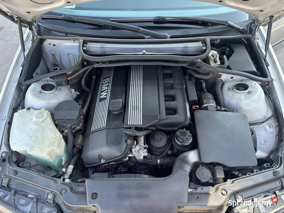 BMW 320i E46 170 6 cylindrów Koło