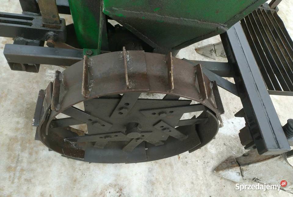 Sadzarka do ziemniaków Metcham Pilzno Akpil małopolskie Dąbrowa Tarnowska