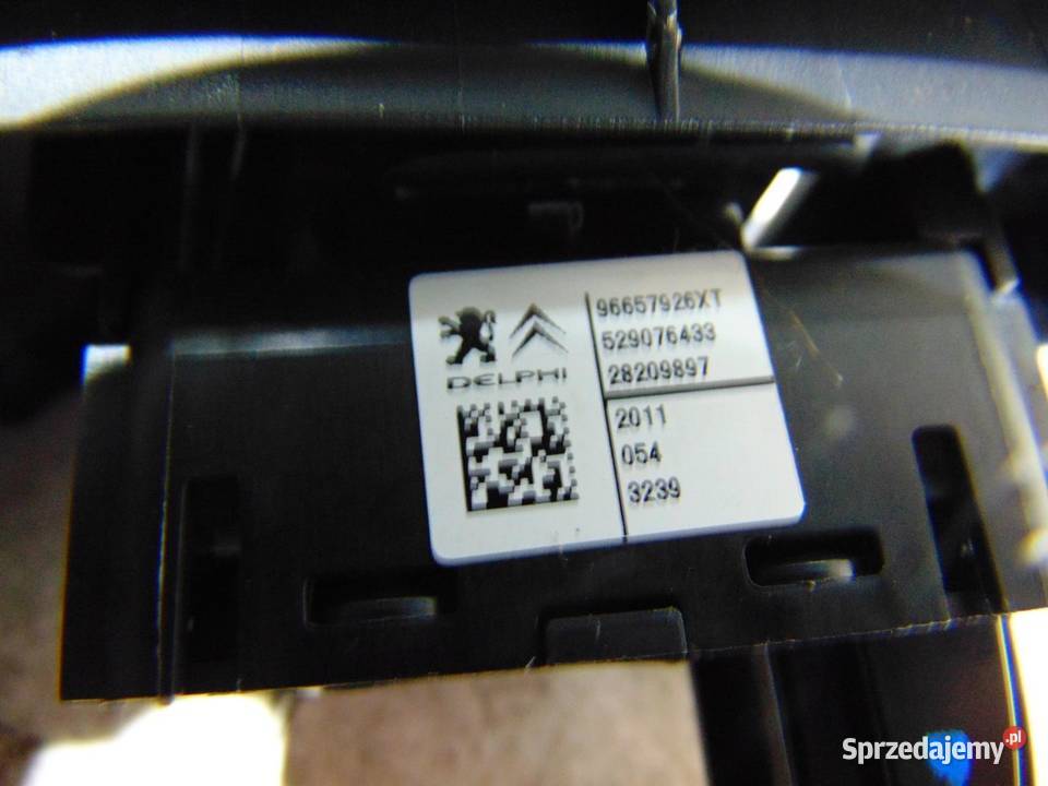 PANEL PRZYCISK SZYBY PRAWY TYŁ 4 PIN CITROEN C4 osobowe wielkopolskie sprzedam