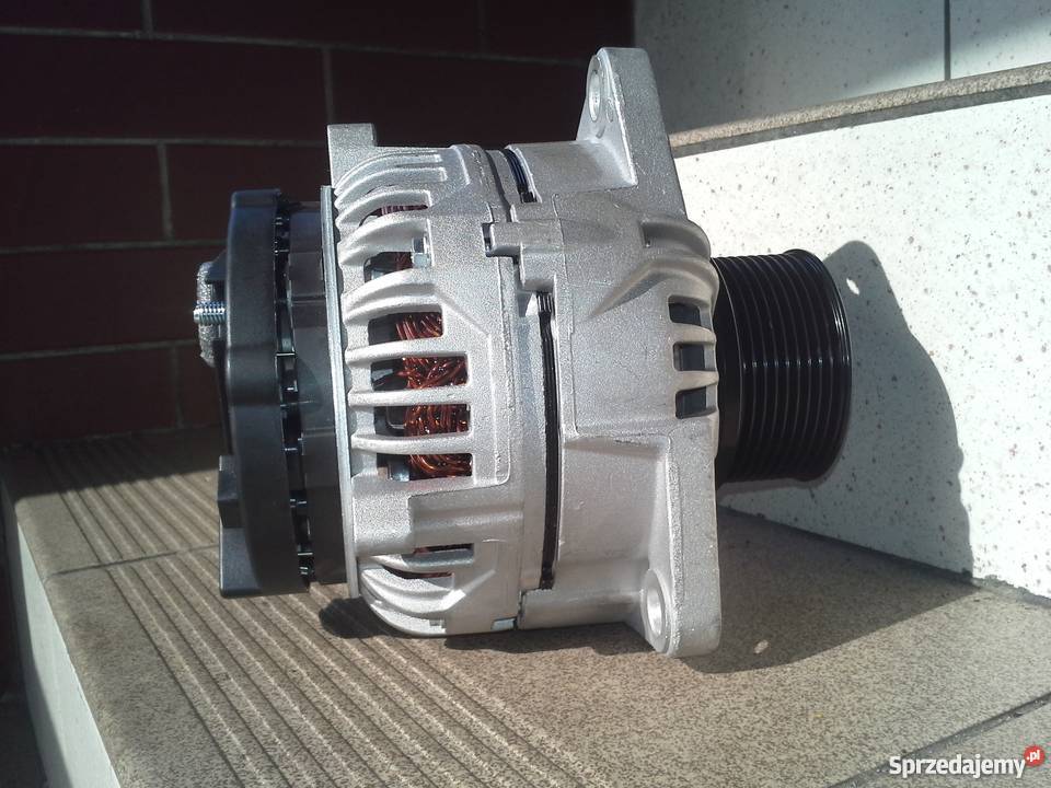 Alternator 12V 150A claas clark BOSCH 0124615030 Kłobuck