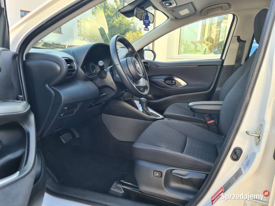 Toyota Yaris Hybryda 2023 r Automat 28600 Hatchback Zgorzelec