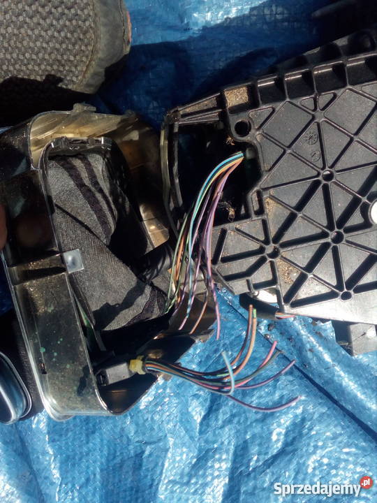 VW SKODA MECHANIZM WYBIERAK AUTOMAT 1K1713025L osobowe Strzelce Krajeńskie