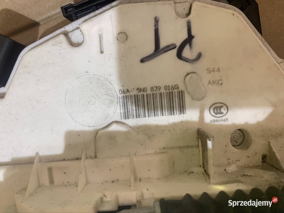 5N1839016g zamek drzwi prawy tył volkswagen zachodniopomorskie Szczecin