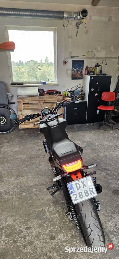 Husqvarna Vitpilen Svartpilen 401 2021r naked Wrocław