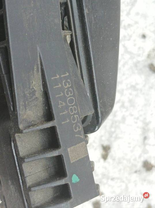 KLAMKA ZEWNĘTRZNA KOMPLET LEWA PRAWA PRZÓD TYŁ Rok produkcji 2011 świętokrzyskie sprzedam