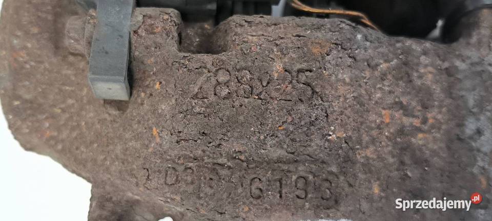 ZACISK HAMULCOWY PRZÓD PRAWY MERCDESBENZ C 160 osobowe Lipno