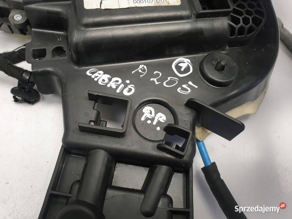 Mercedes A205 W205 ZAMEK PRZEDNICH DRZWI prawy sprzedam