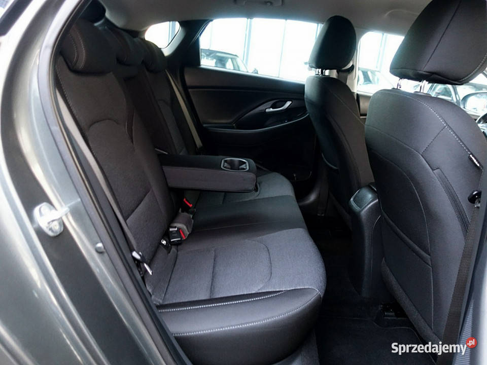 Hyundai i30 FASTBACK AUTOMAT 160 NaviKameraLed Mysłowice