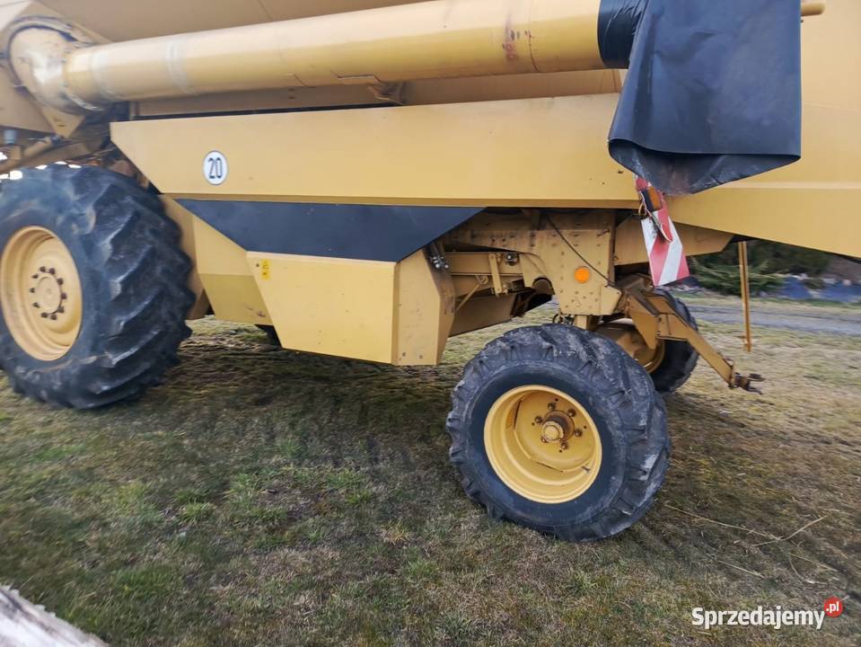 Kombajn Holland TX 67 heder 55 m hydrostat z Łobżenica sprzedam