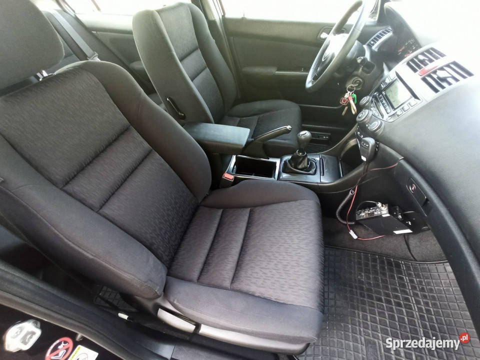 Honda Accord Gaz ładny stan II kpl kół 7lat w nieuszkodzony Rzeszów