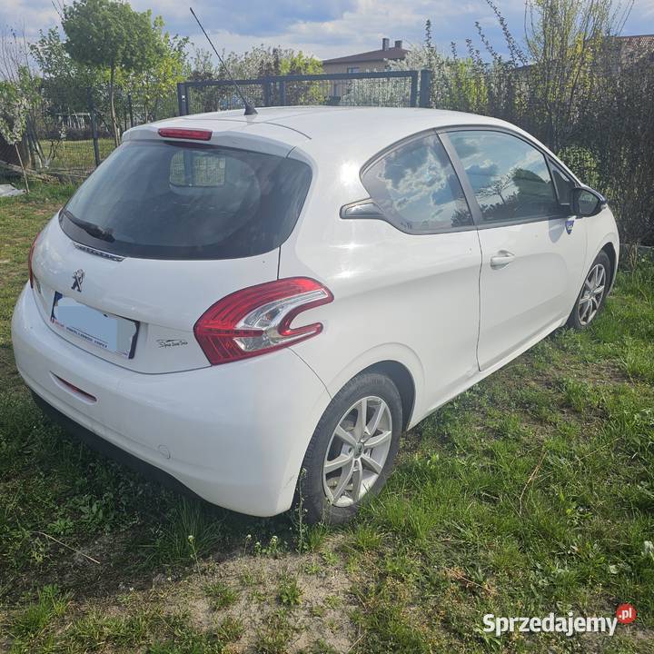 Peugeot 208 2014 gaz benzyna łódzkie Piotrków Trybunalski