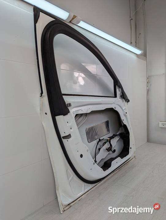 DRZWI LEWY PRZÓD MERCEDES C200 A20572210 W205 Białystok