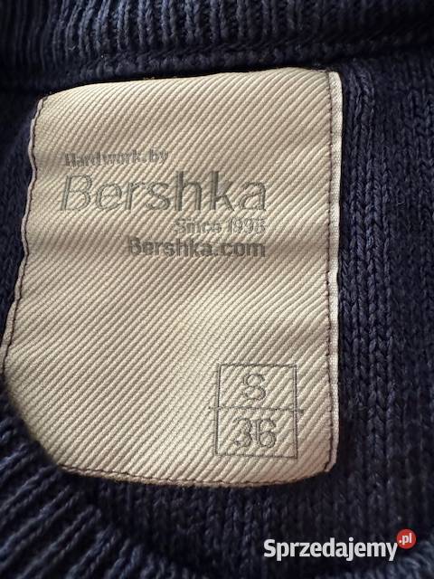Sweter męski S Bershka granatowobiały we wzór z Odzież i bielizna męska Częstochowa
