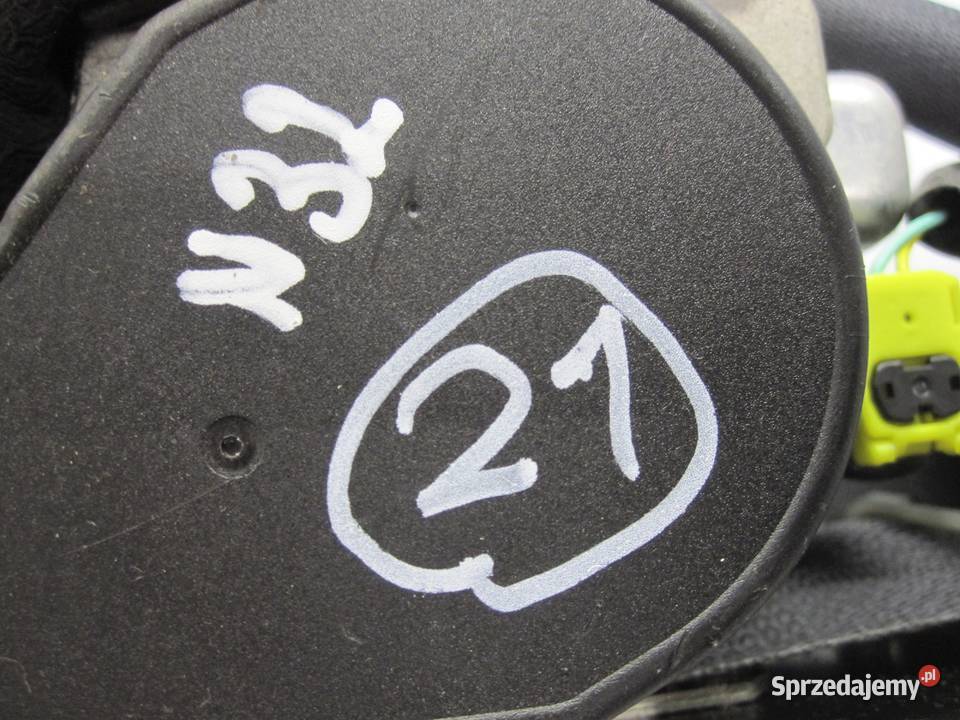 NISSAN JUKE I LIFT 15r pas bezpieczeństwa prawy