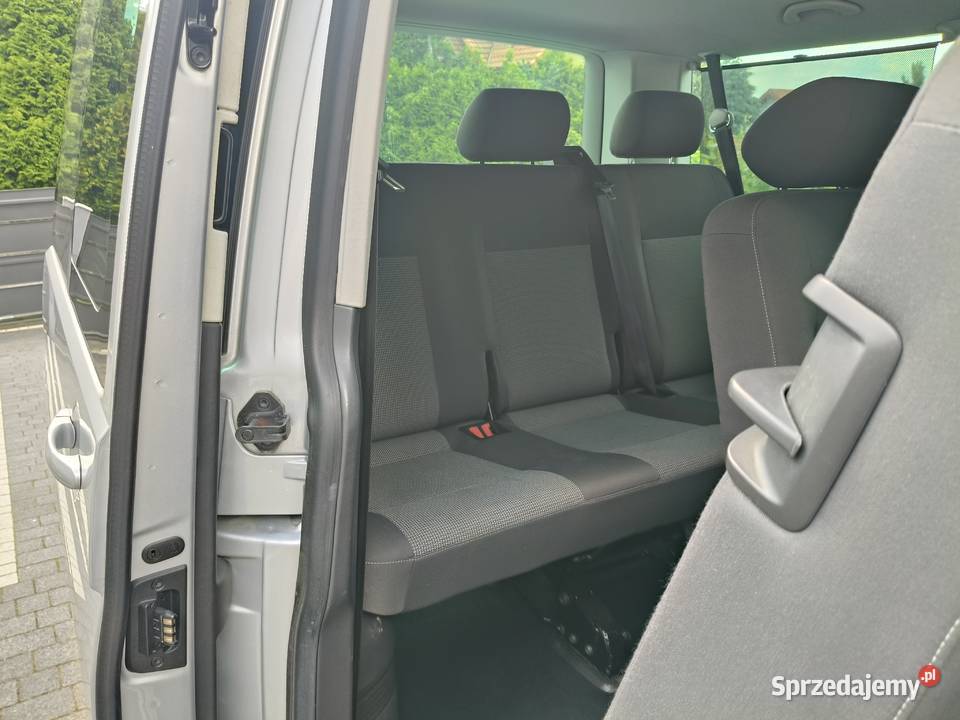 Volkswagen Caravelle 20140 bezwypadkowy Polski małopolskie Kocmyrzów sprzedam