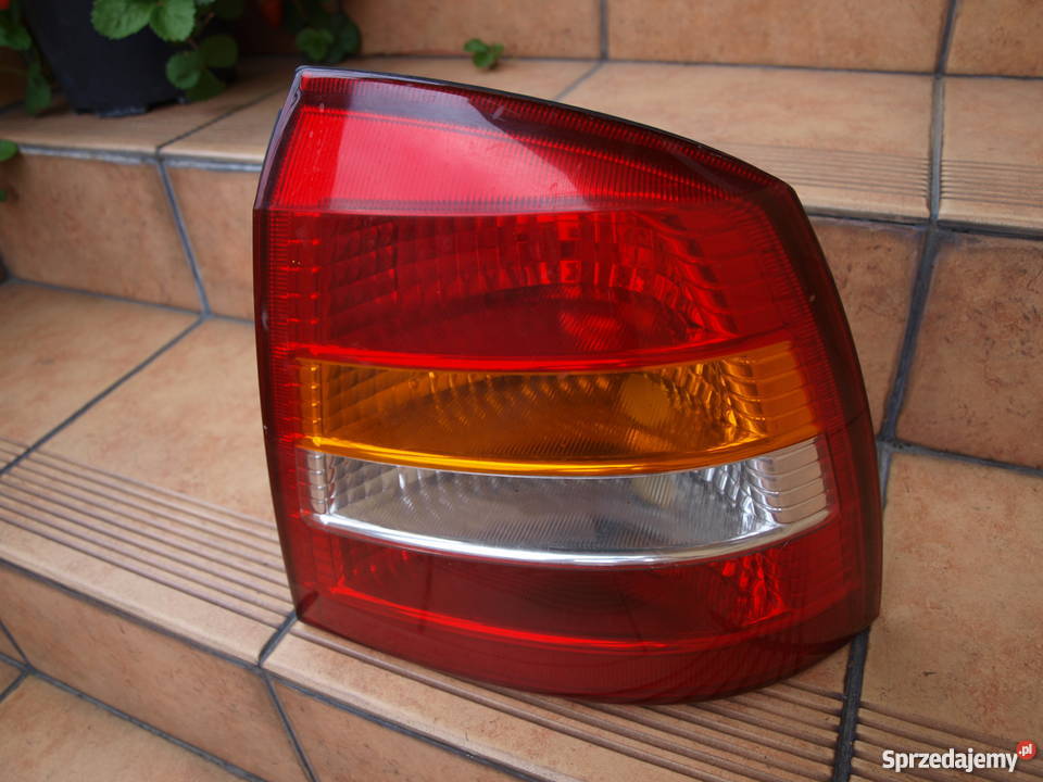 Opel Astra 2 lampa prawa tył 1998 2004r europa osobowe wielkopolskie Kalisz