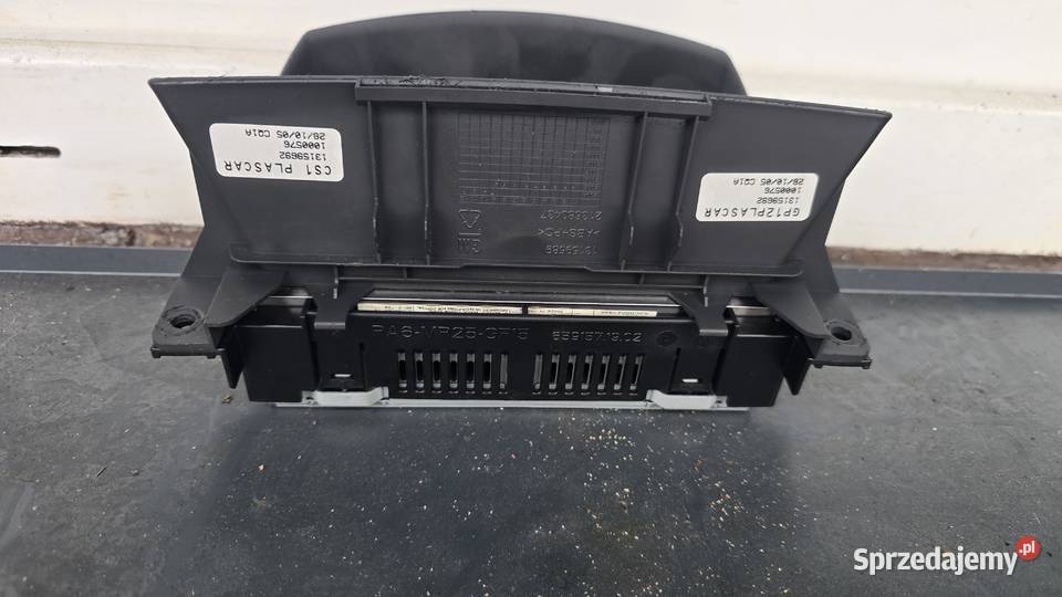 Wyświetlacz kolorowy opel zafira b 2006