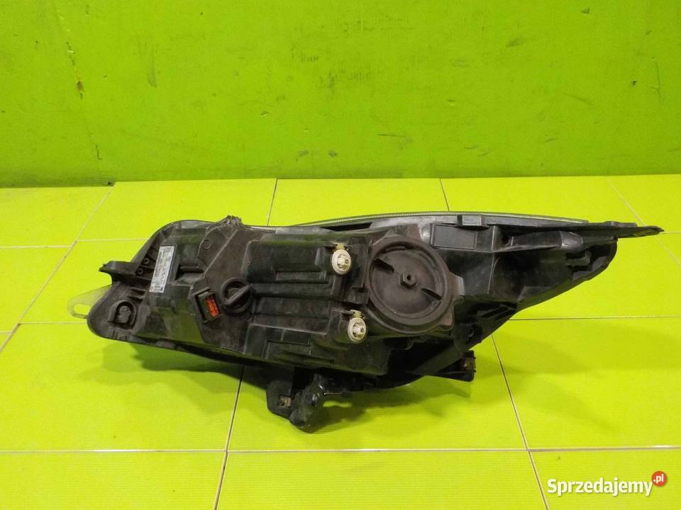 OPEL INSIGNIA A LIFT 17r lampa prawa przod Suków