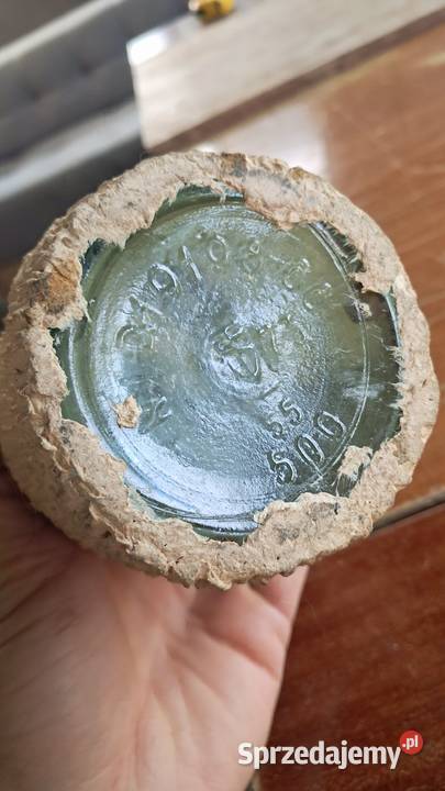 Butelka Kolekcjonerska TRIUMPF Weinbrand Vintage Świecie